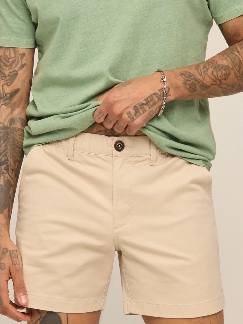 chubbies Men’s Light Khaki Roll-Cuff Cotton Shorts